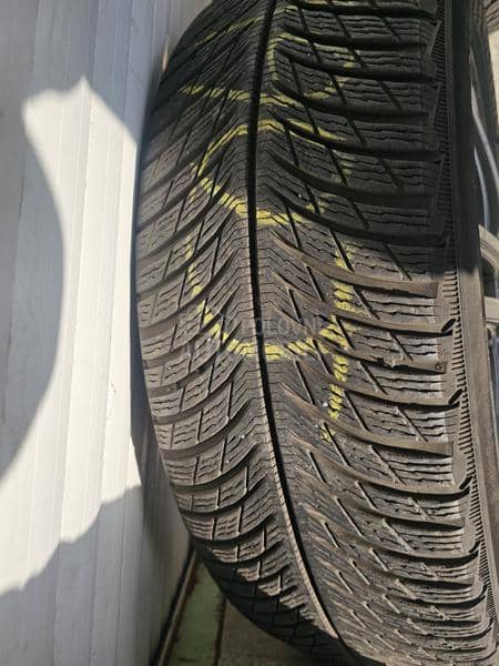 Michelin 235/65 R17 Zimska