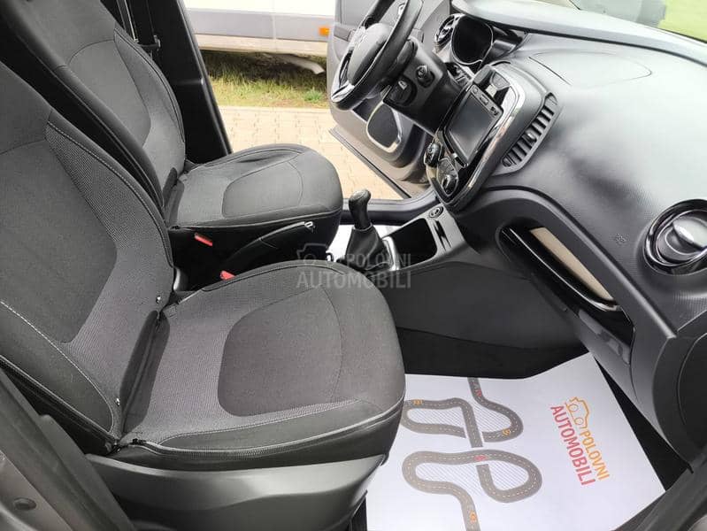 Renault Captur INTENSE