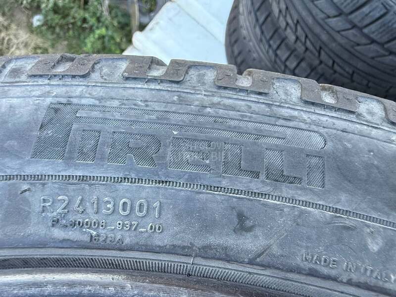 Pirelli 285/35 R22 Zimska