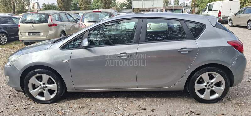 Opel Astra J 1.4 A.TMOSVERAC