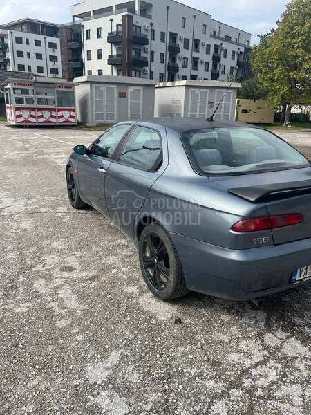 Alfa Romeo 156 