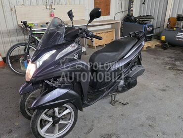 Yamaha TriCity