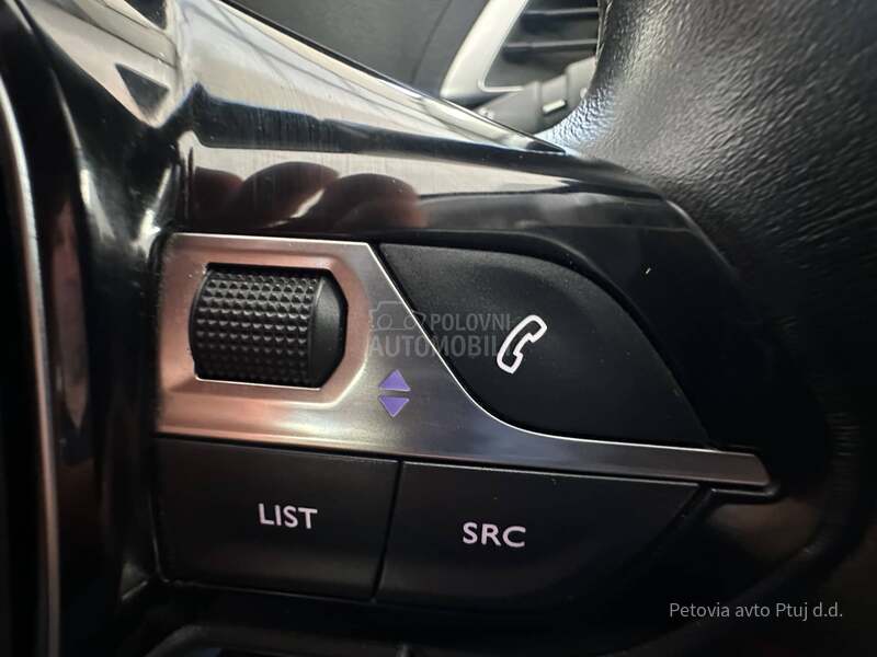 Peugeot 5008 BLUEHDI 130 BUSINESS