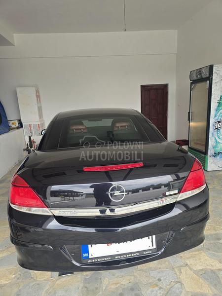 Opel Astra H 1.