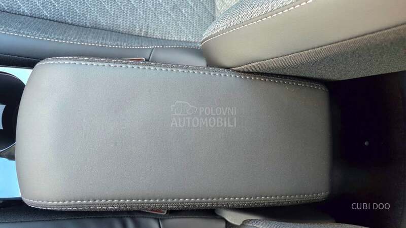 Peugeot 208 1.2E ALLURE 100
