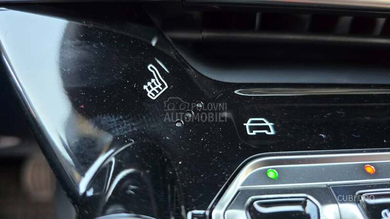 Peugeot 208 1.2E ALLURE 100