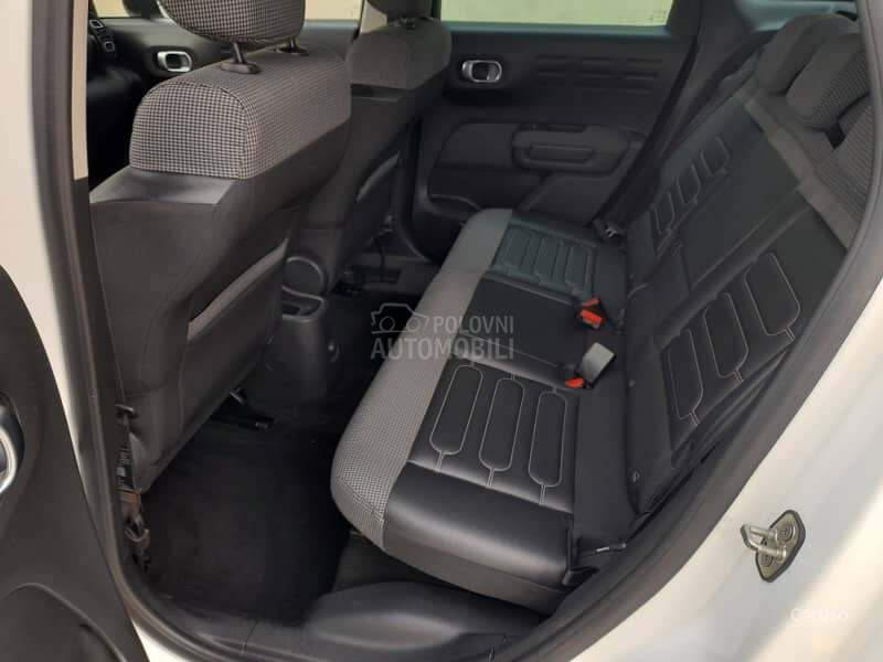 Citroen C3 Aircross 1.2 PureTech SHINE