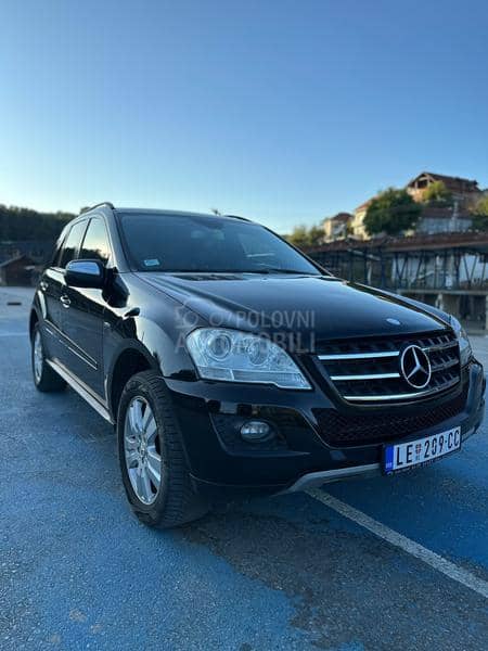 Mercedes Benz ML 300 