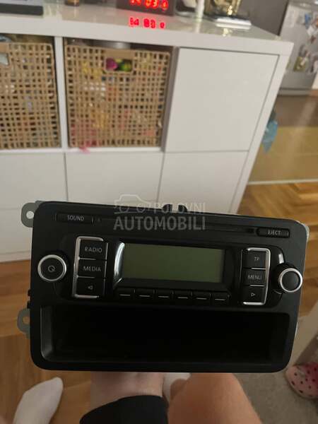 CD MP3 Golf 5 Golf 6 Caddy Jet