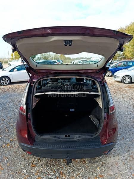 Renault Scenic 1.5 DCi