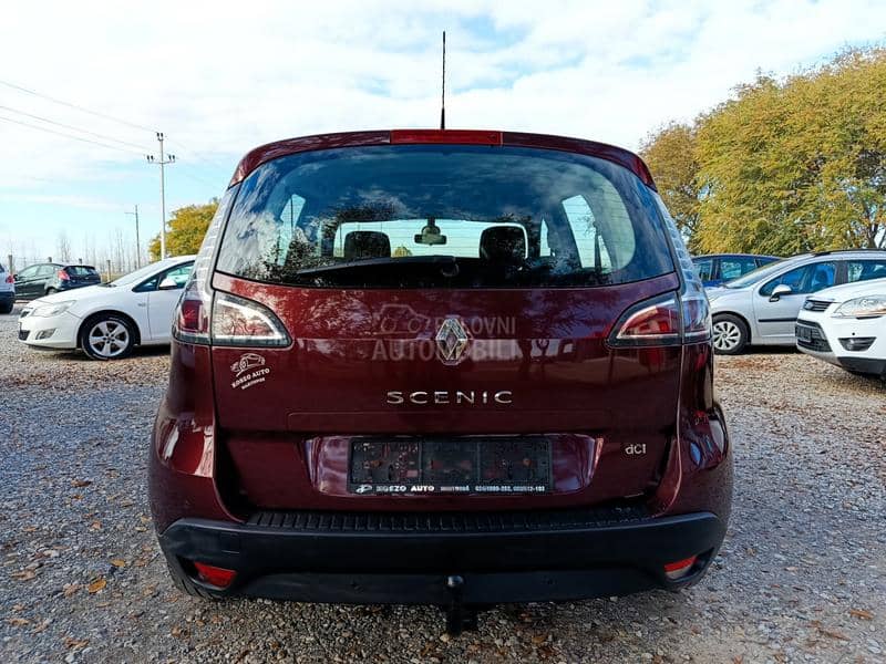 Renault Scenic 1.5 DCi