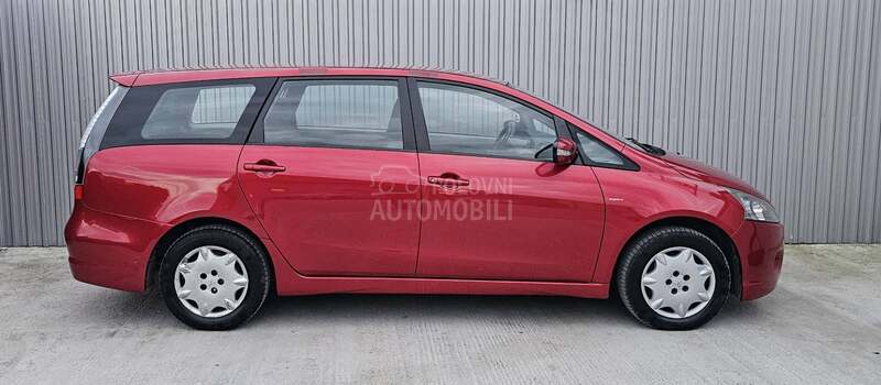 Mitsubishi Grandis 2.0 DiD 7sedišt a