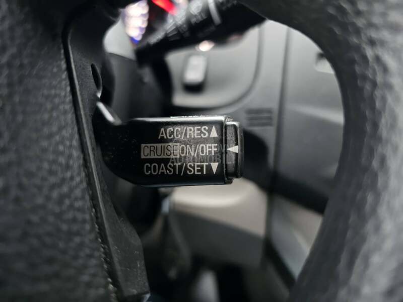 Mitsubishi Grandis 2.0 DiD 7sedišt a