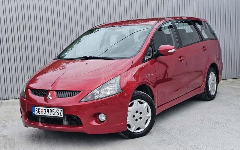 Mitsubishi Grandis 2.0 DiD 7sedišt a