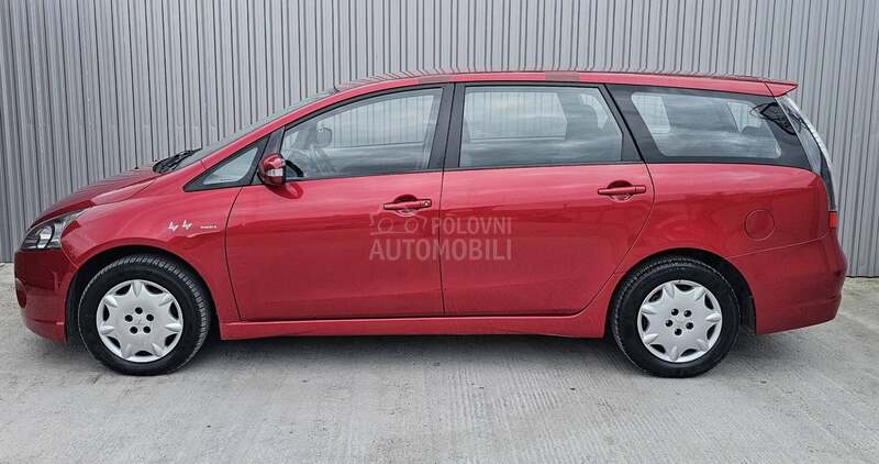 Mitsubishi Grandis 2.0 DiD 7sedišt a