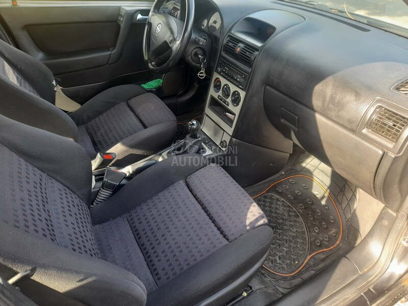 Opel Astra G 