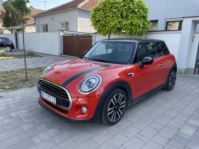MINI Cooper 