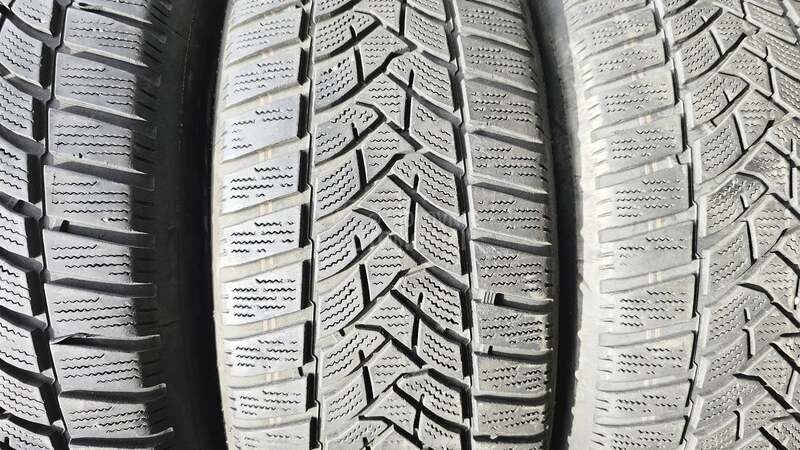 Dunlop 205/60 R16 Zimska