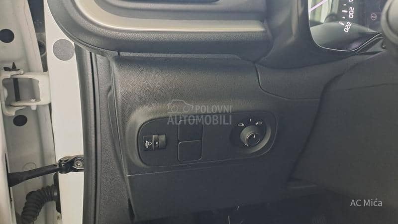 Citroen C3 1.5 BLU NAV LED USB