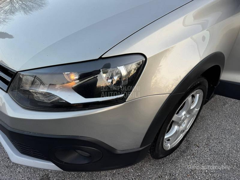 Volkswagen Polo 1.2TSI CROSS CH NOV