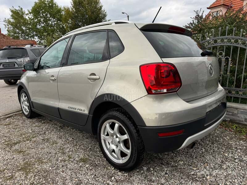 Volkswagen Polo 1.2TSI CROSS CH NOV