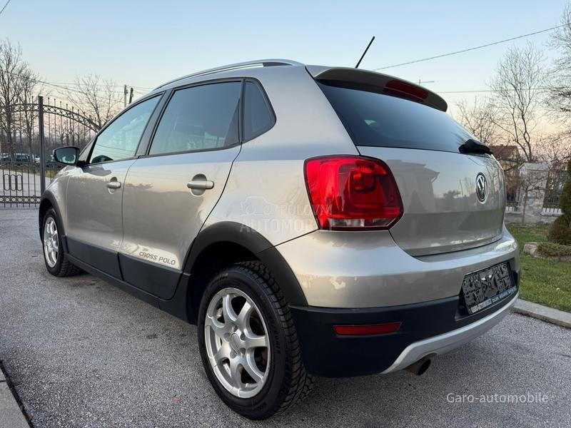 Volkswagen Polo 1.2TSI CROSS CH NOV