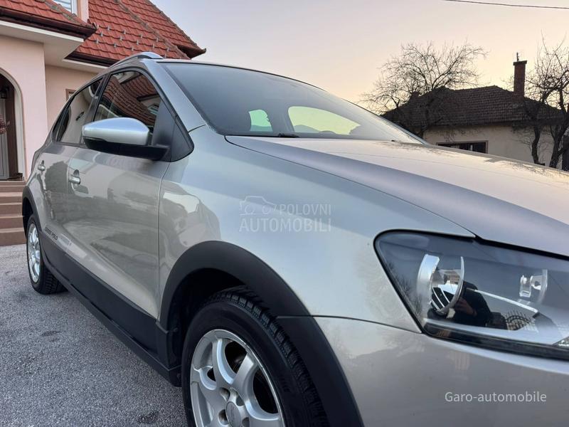 Volkswagen Polo 1.2TSI CROSS CH NOV