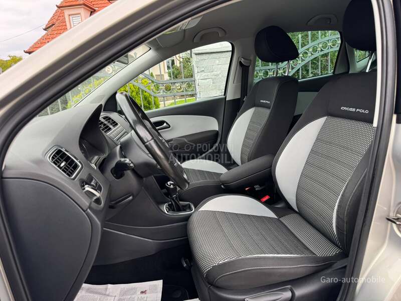 Volkswagen Polo 1.2TSI CROSS CH NOV