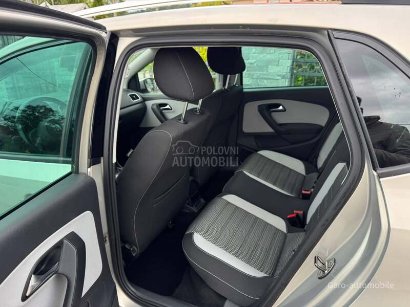 Volkswagen Polo 1.2TSI CROSS CH NOV