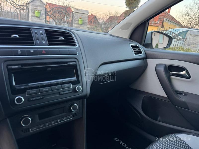 Volkswagen Polo 1.2TSI CROSS CH NOV