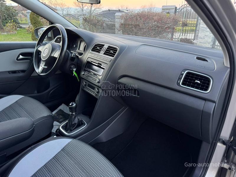 Volkswagen Polo 1.2TSI CROSS CH NOV