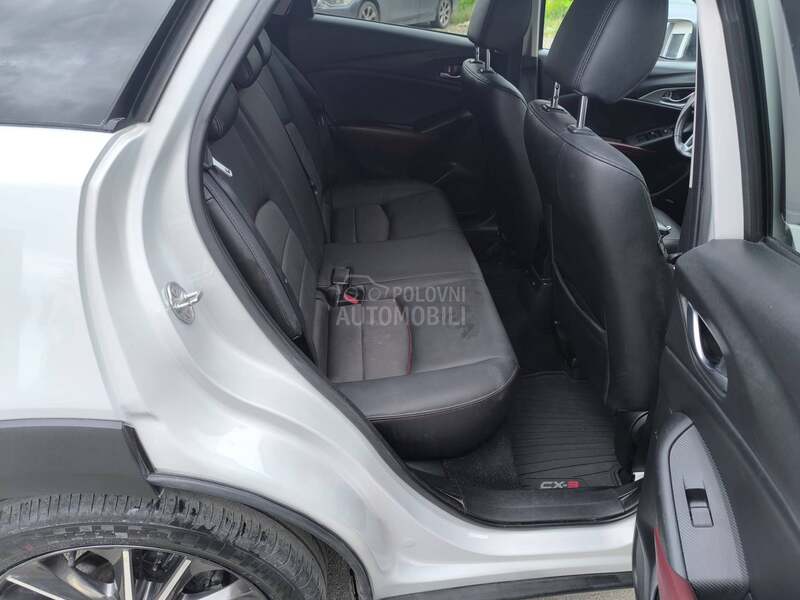 Mazda CX-3 AUTO MAT 4X4