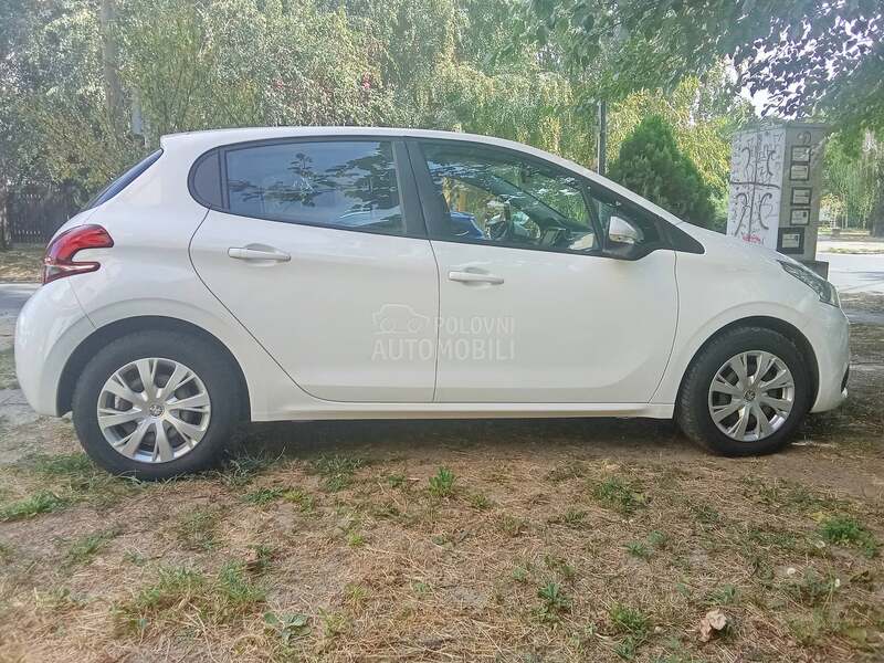 Peugeot 208 1,5EHDI