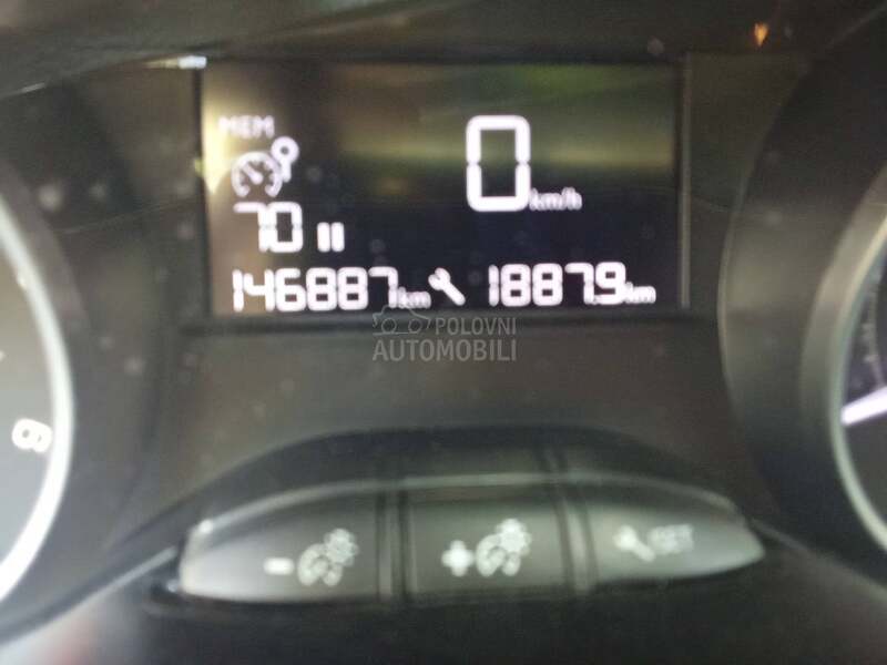 Peugeot 208 1,5EHDI