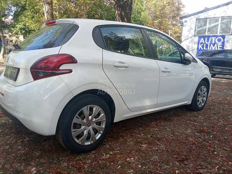 Peugeot 208 1,5EHDI