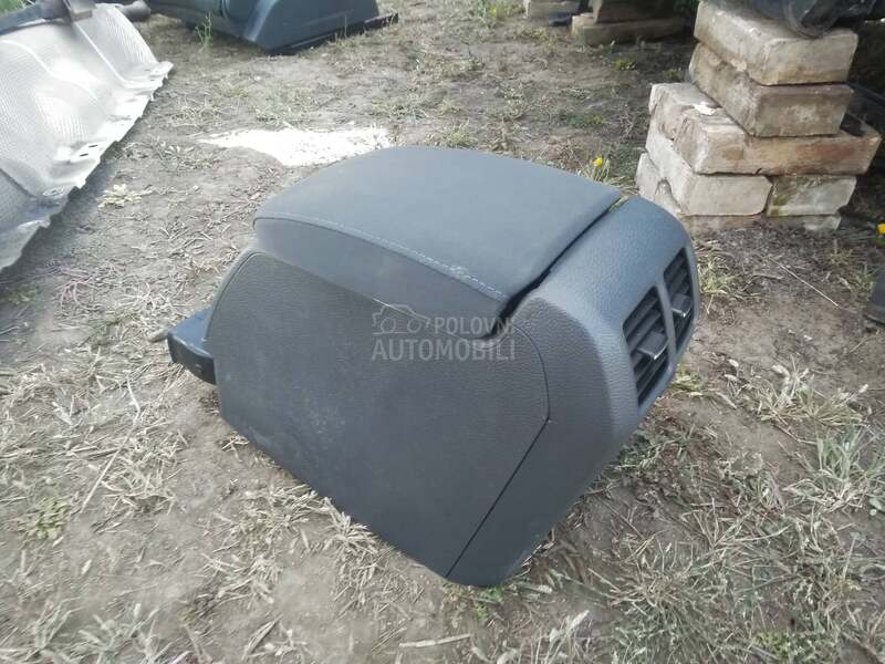Naslon za ruku