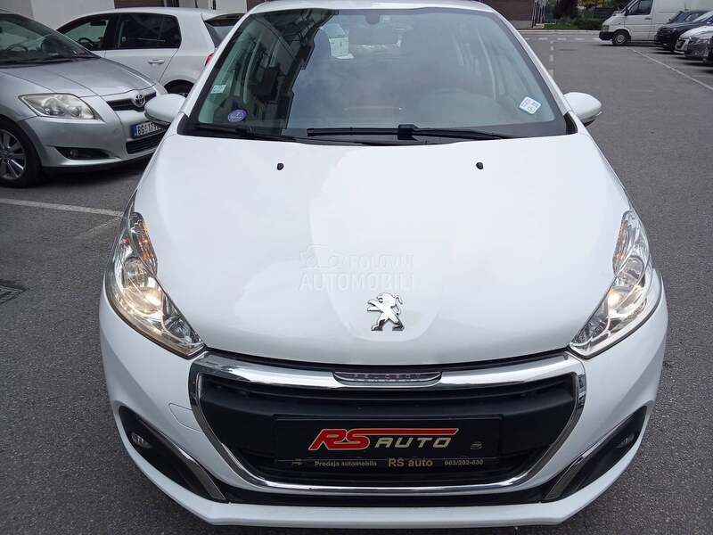 Peugeot 208 7,7,0,0,0 k,m
