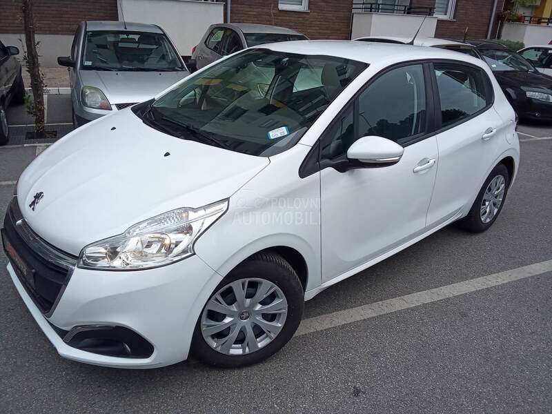 Peugeot 208 7,7,0,0,0 k,m