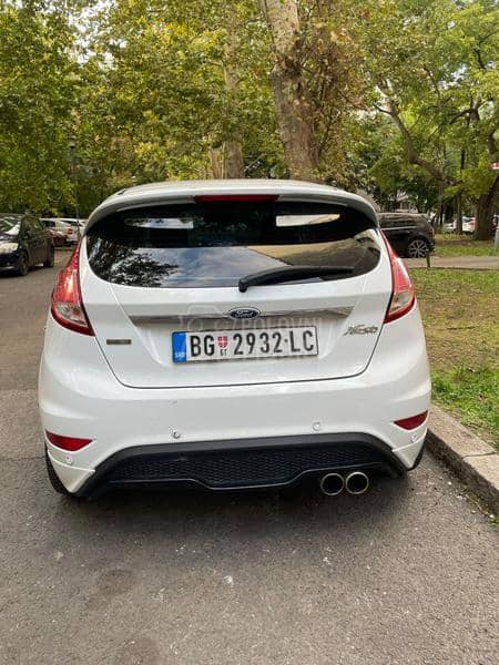 Ford Fiesta ST LINE