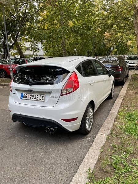 Ford Fiesta ST LINE