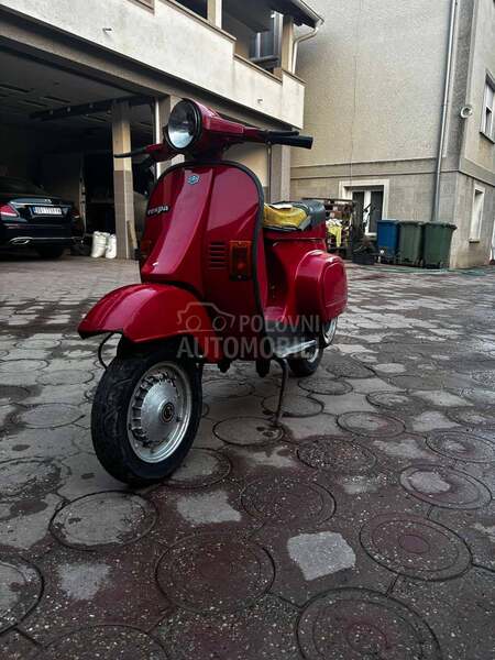 Piaggio vespa 125