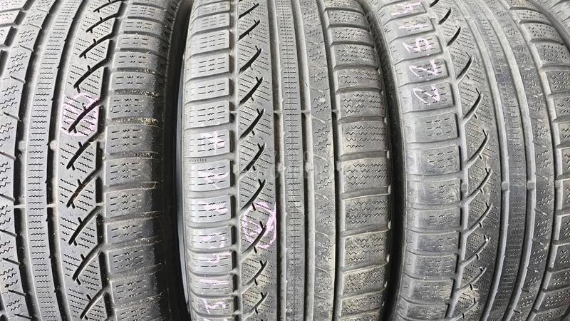 Continental 225/45 R17 Zimska