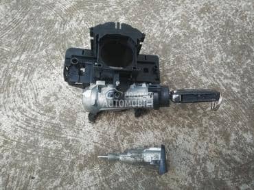 Kontakt brava sa kljucem za Volkswagen Golf 5