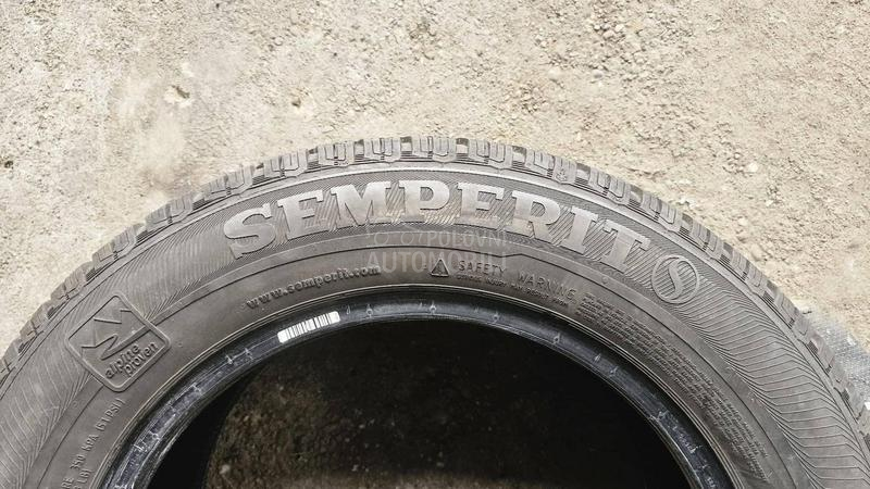 Semperit 215/60 R16 Zimska