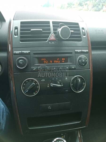 Mercedes Benz A 180 A 180 CDI