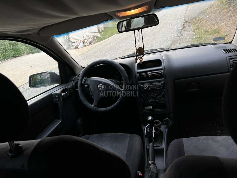 Opel Astra G 
