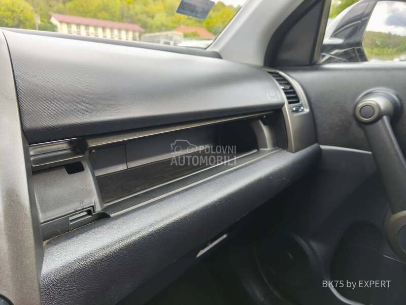 Honda CR-V Kup u SR 95.000k 2.0