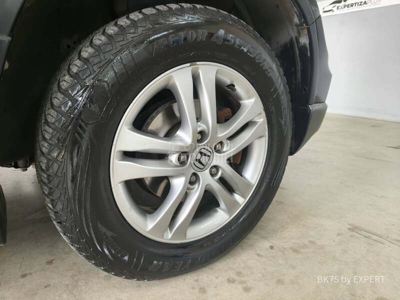 Honda CR-V Kup u SR 95.000k 2.0