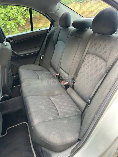 Mercedes Benz C 180 AUTO.MAT
