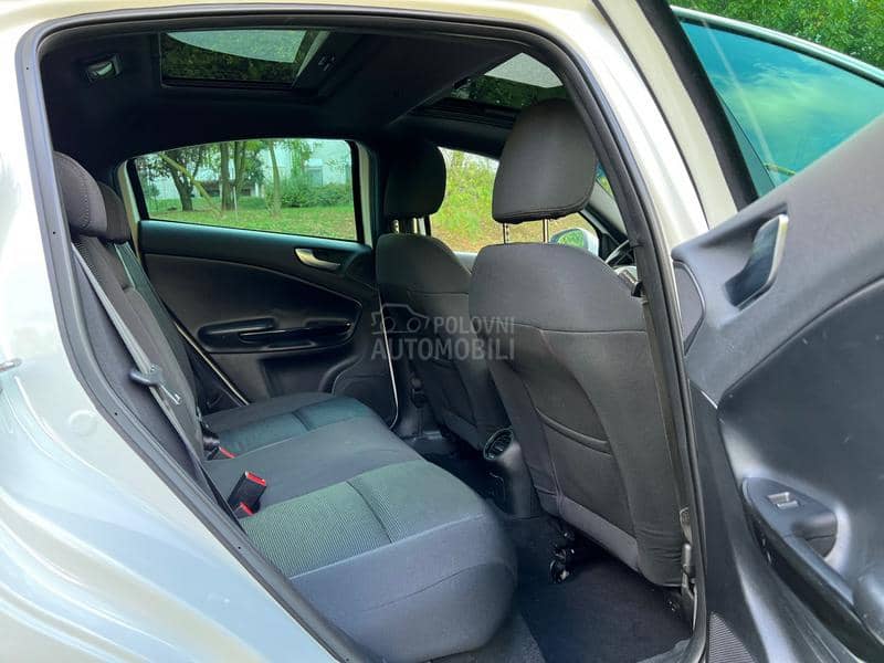 Alfa Romeo Giulietta Pano/CH/Distincive